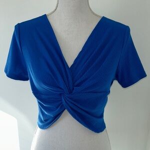 NWT Love J Twist Front Ribbed Short Sleeve Crop Top